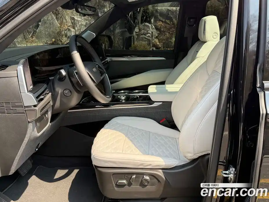 Cadillac Escalade 2025 6.2 гидро в Москве № 1253593, фото 8