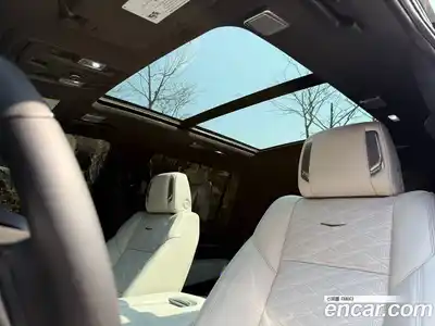 Cadillac Escalade 2025 6.2 гидро в Москве № 1253593, миниатюра 10