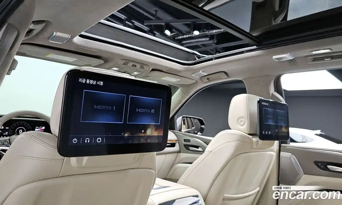 Cadillac Escalade 2022 6.2 гидро в Москве № 1253632, фото 18