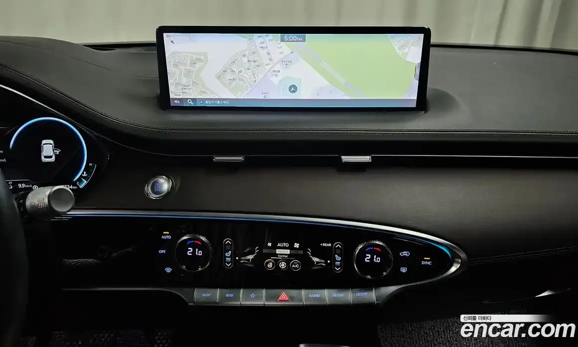 Genesis GV70 2021 2.2 Автомат в Москве № 1278319, фото 14