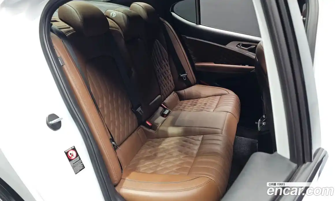 Genesis G70 2019 2.0 Автомат в Москве № 1278325, фото 12