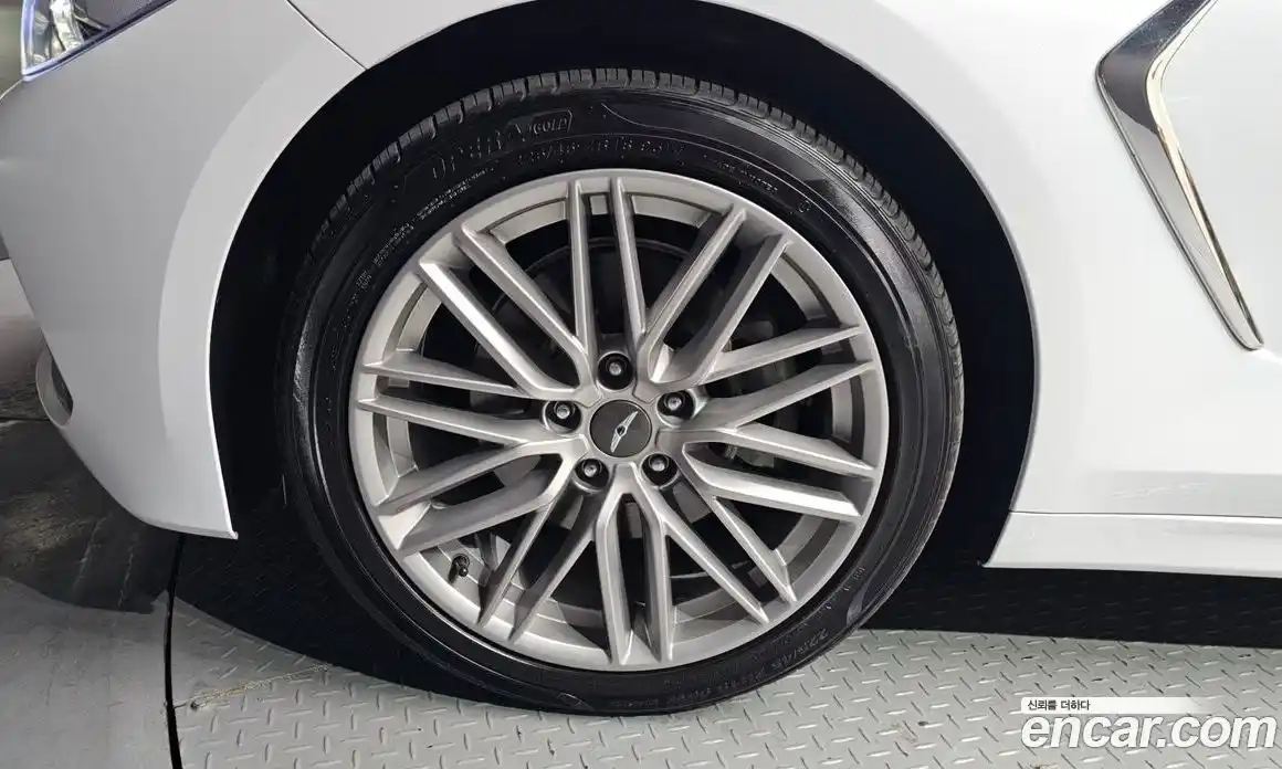 Genesis G70 2019 2.0 Автомат в Москве № 1278325, фото 5