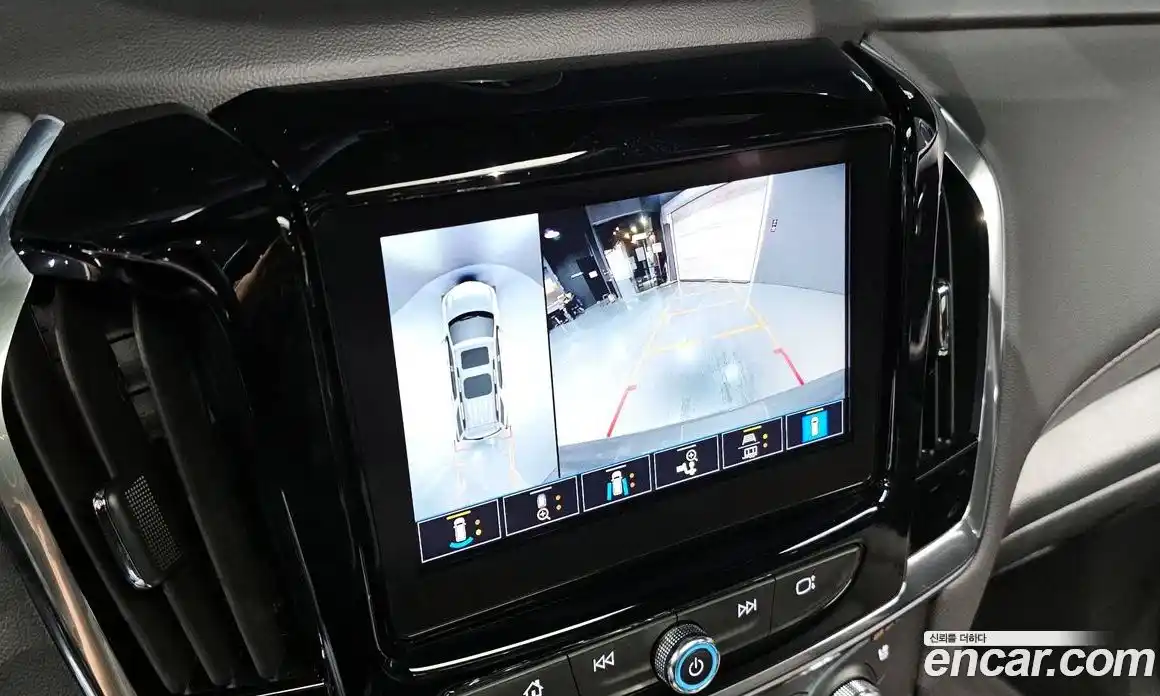 Chevrolet Traverse 2023 3.6 Автомат в Москве № 1278542, фото 16