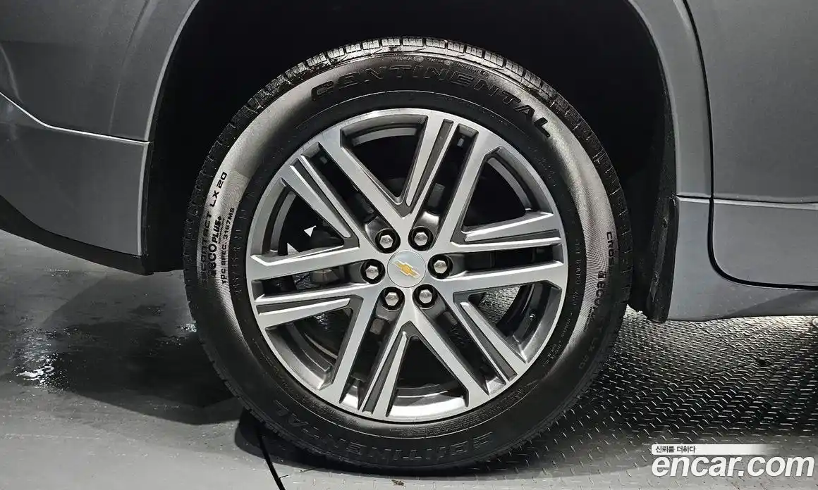 Chevrolet Traverse 2023 3.6 Автомат в Москве № 1278542, фото 5