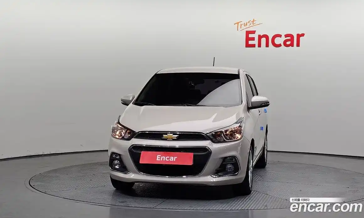 Chevrolet Spark 2017 1.0 гидро в Москве, фото 3
