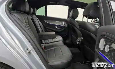 Mercedes-Benz E-Class 2021 2.0 гидро в Москве, миниатюра 12