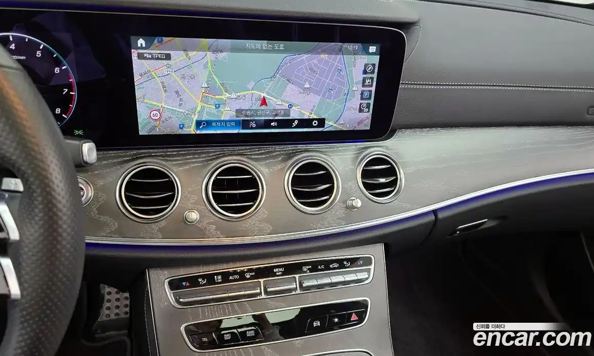 Mercedes-Benz E-Class 2021 2.0 гидро в Москве, фото 14