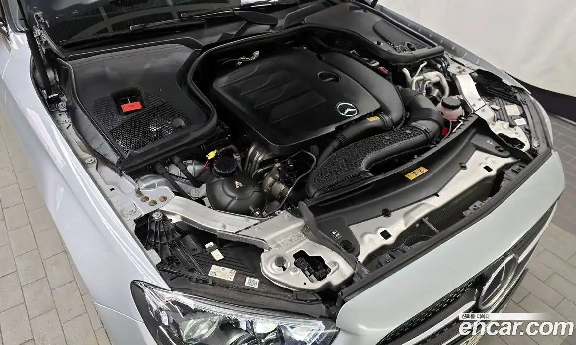Mercedes-Benz E-Class 2021 2.0 гидро в Москве, фото 6