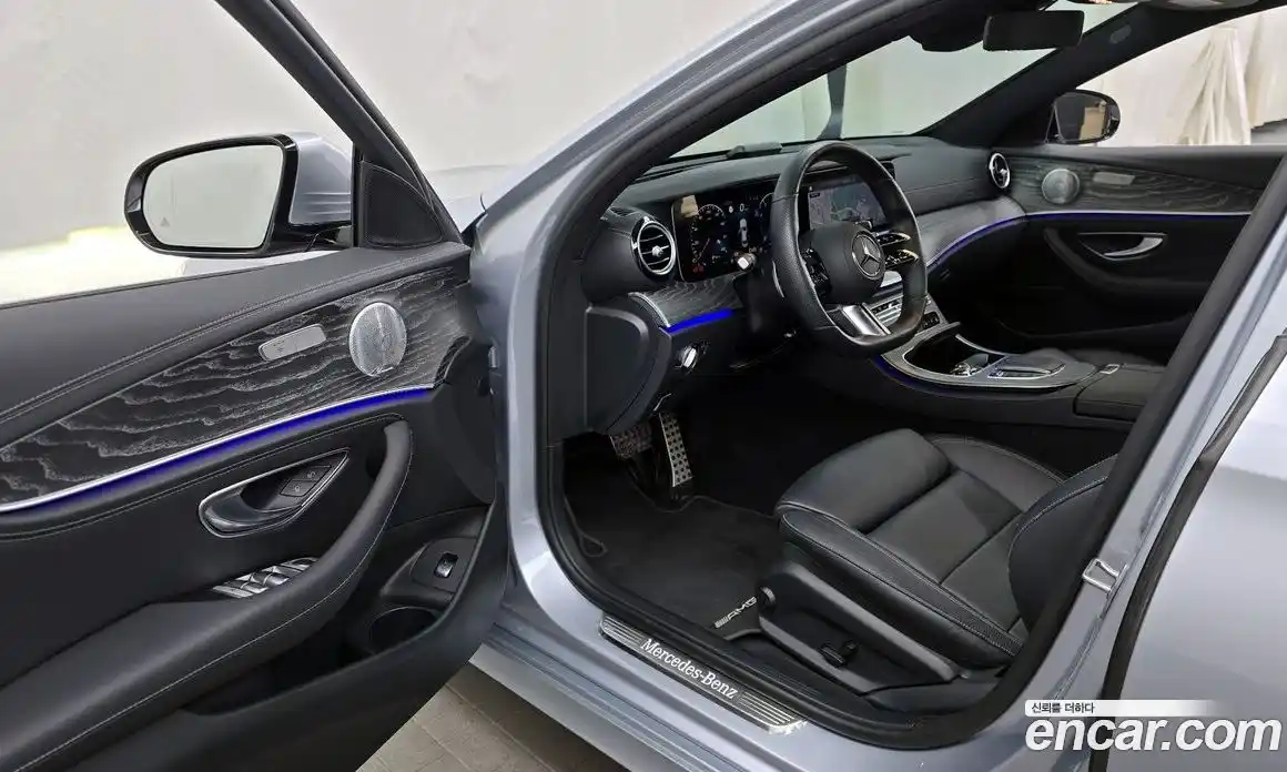 Mercedes-Benz E-Class 2021 2.0 гидро в Москве, фото 10