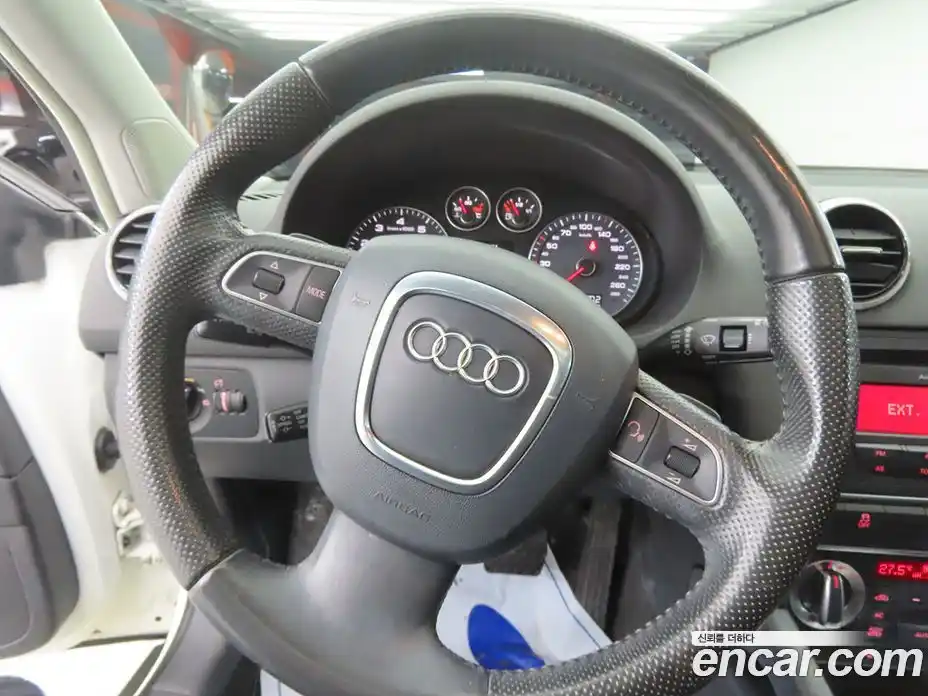 Audi A3 2011 2.0 гидро в Москве № 1280149, фото 8