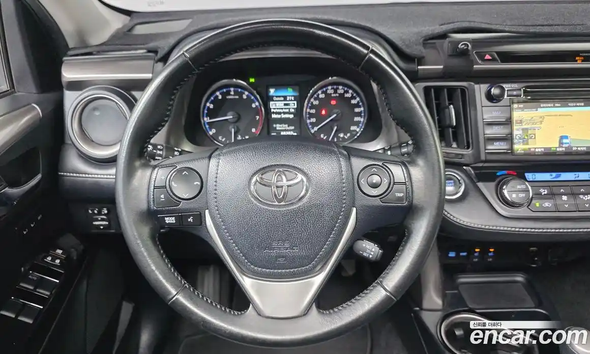Toyota RAV4 2017 2.5 гидро в Москве № 1281090, фото 15