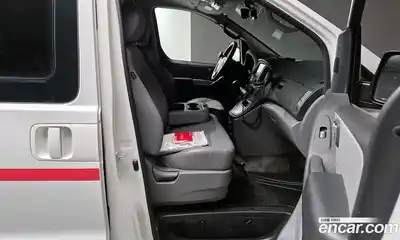 Hyundai Starex 2019 2.5 Автомат в Москве № 1288344, миниатюра 11