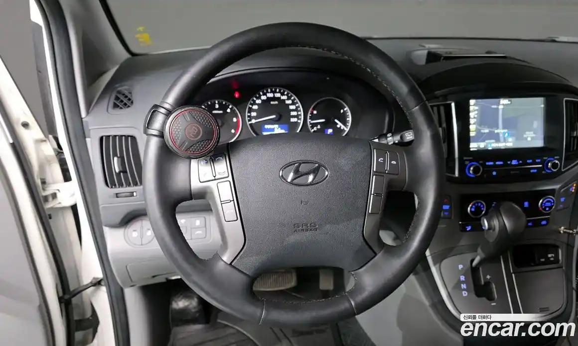 Hyundai Starex 2019 2.5 Автомат в Москве № 1288344, фото 13