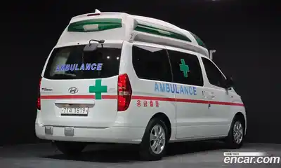 Hyundai Starex 2019 2.5 Автомат в Москве № 1288344, миниатюра 2