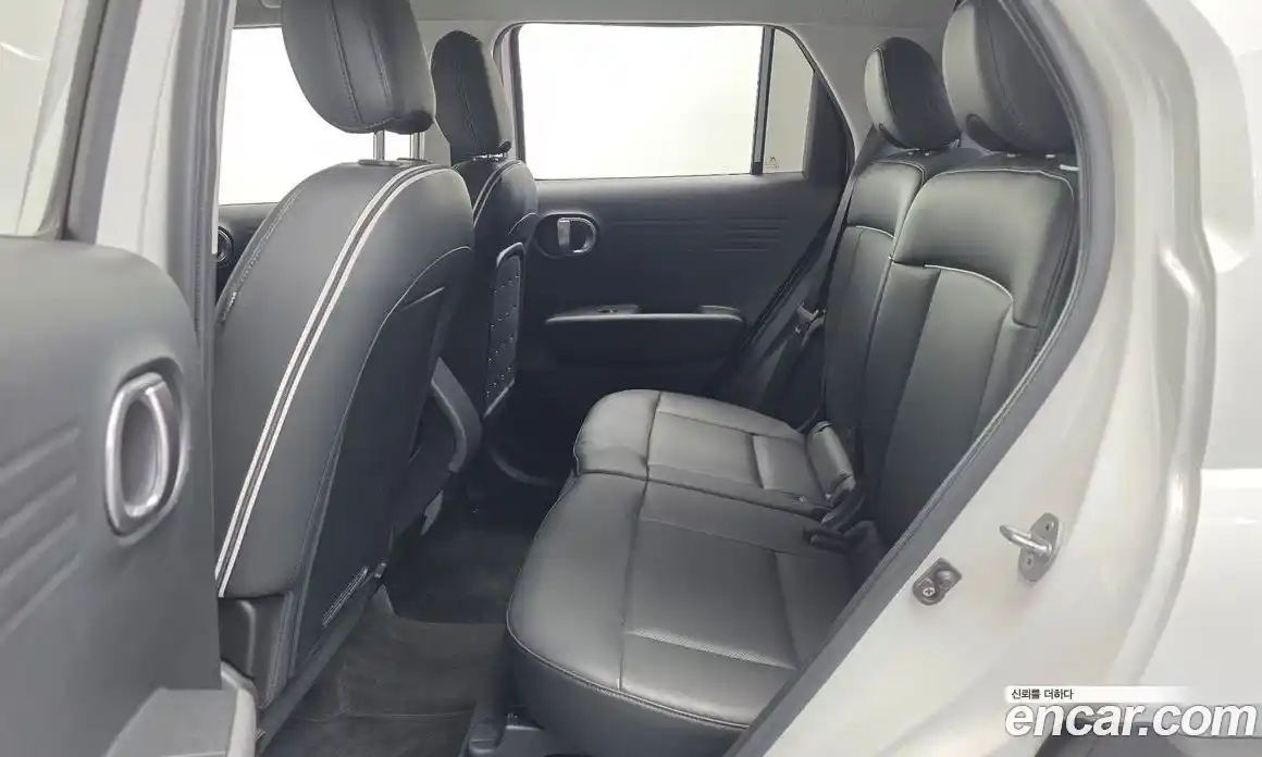 Hyundai Casper 2023 1.0 Автомат в Москве № 1288569, фото 12