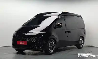 Hyundai Staria, 2023