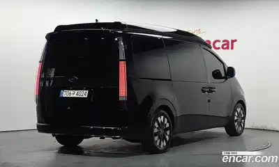 Hyundai Staria 2023 2.2 гидро в Москве № 1288576, миниатюра 2