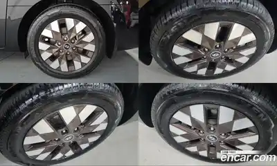 Hyundai Staria 2023 2.2 гидро в Москве № 1288576, миниатюра 5