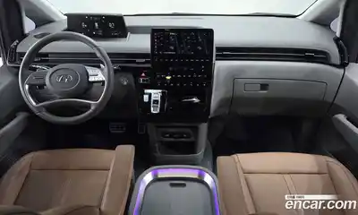 Hyundai Staria 2023 2.2 гидро в Москве № 1288576, миниатюра 7