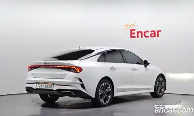 Kia K5 2023 2.0 Автомат в Москве № 1288839, миниатюра 2