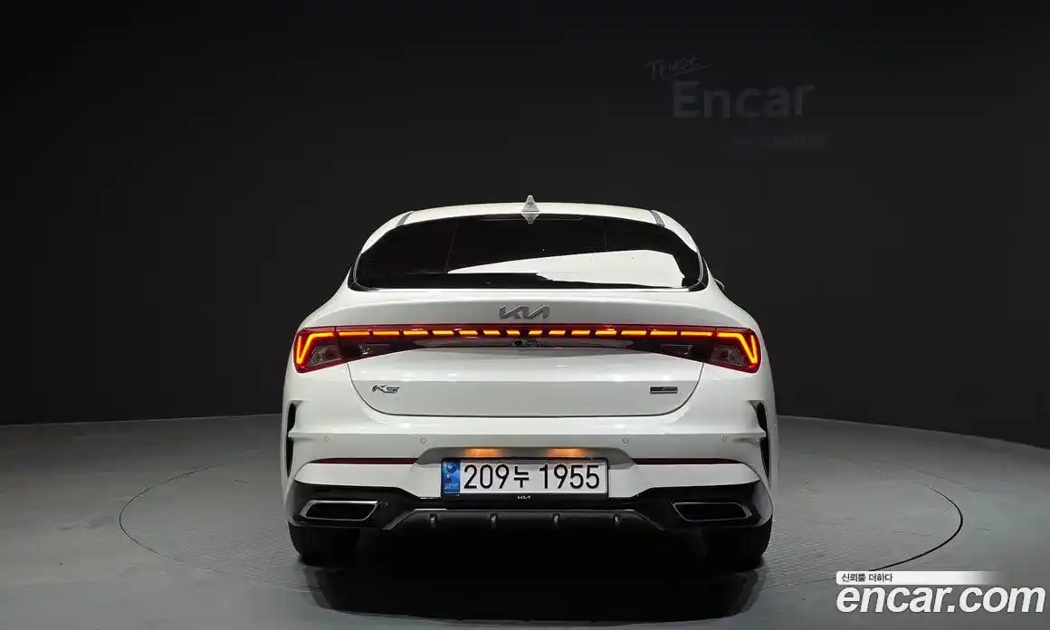 Kia K5 2022 2.0 Автомат в Москве № 1289053, фото 4