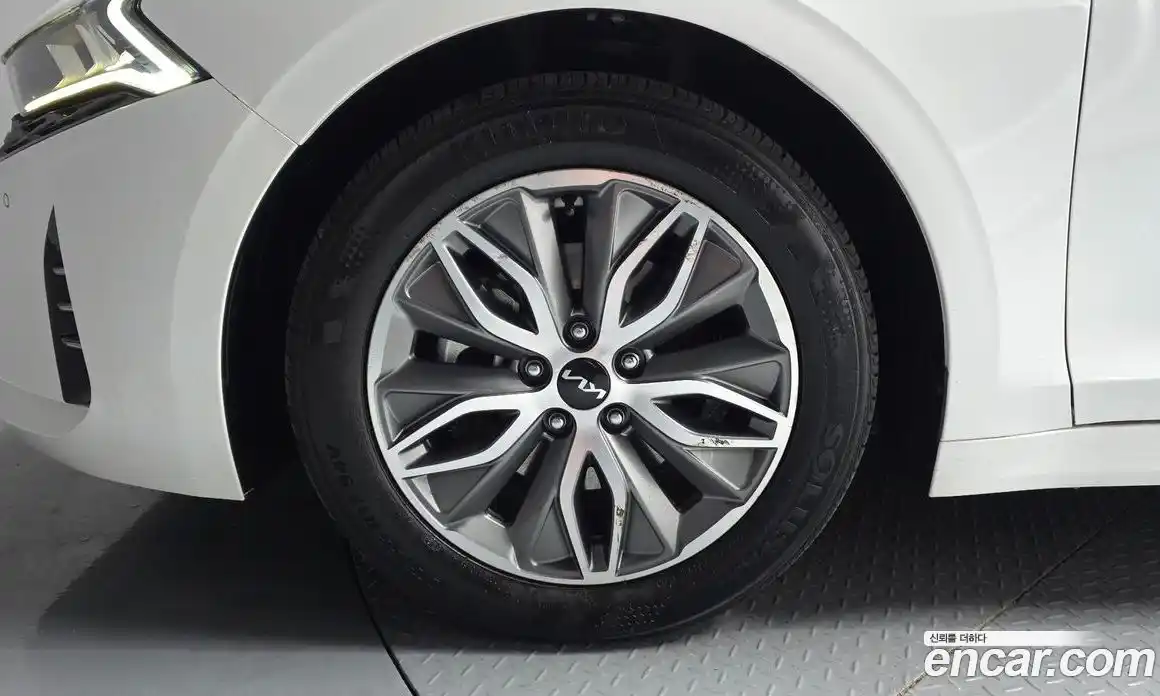 Kia K5 2022 2.0 Автомат в Москве № 1289053, фото 5