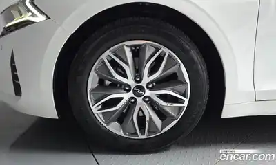 Kia K5 2022 2.0 Автомат в Москве № 1289053, миниатюра 5