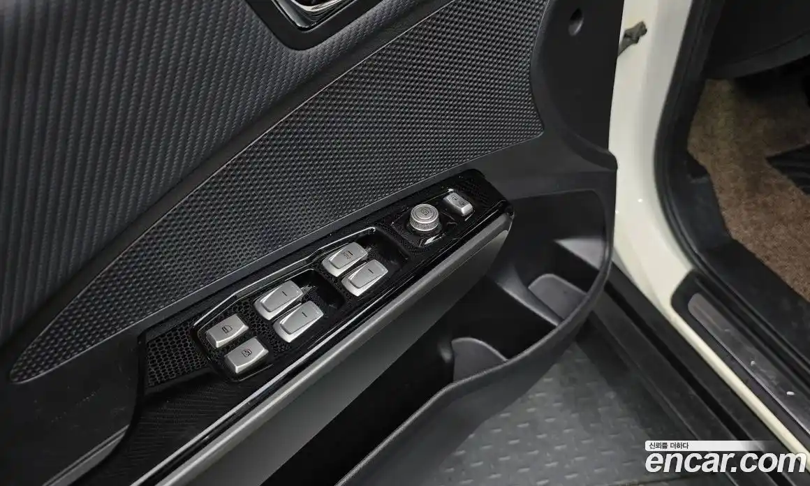 SsangYong TIBOLI 2018 1.6 гидро, фото 15