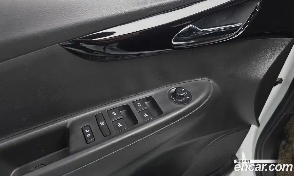 Chevrolet Spark 2016 1.0 гидро в Москве, фото 13