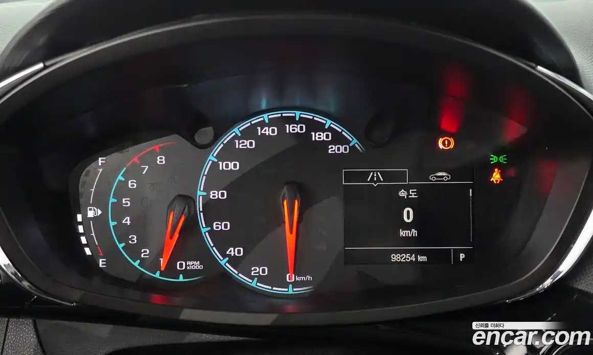 Chevrolet Spark 2016 1.0 гидро в Москве, фото 8
