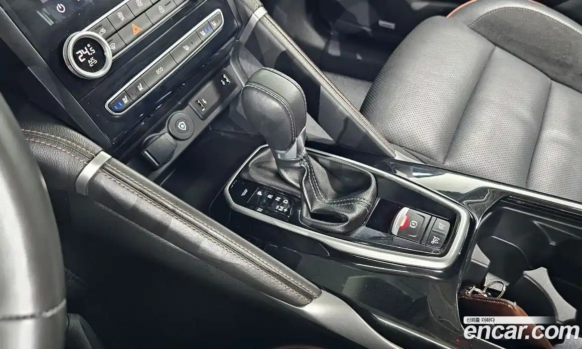 Renault QM6 2023 2.0 гидро в Москве № 1290287, фото 9