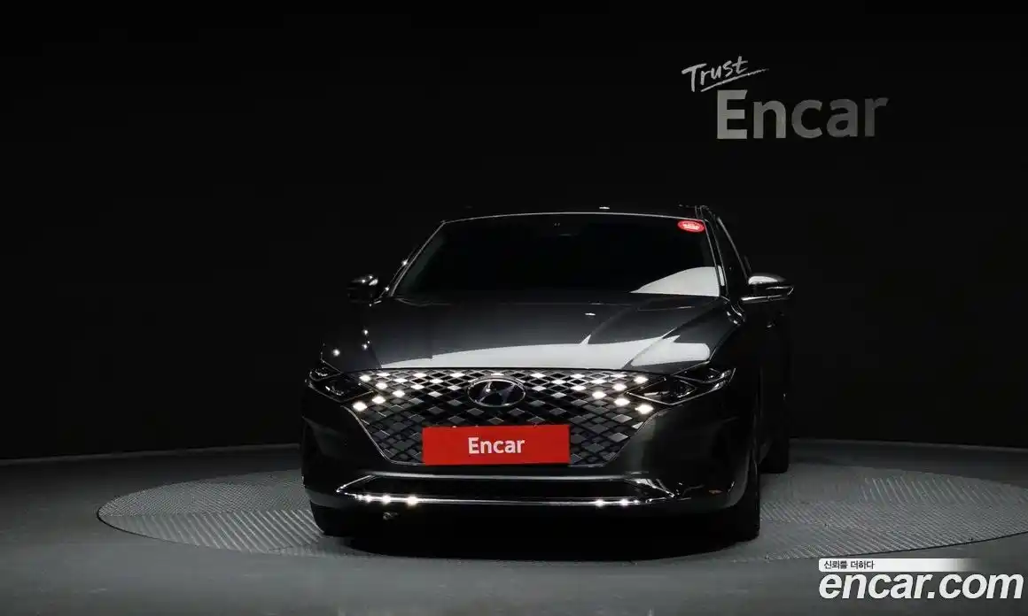 Hyundai Grandeur 2022 2.4 Автомат в Москве № 1290647, фото 3