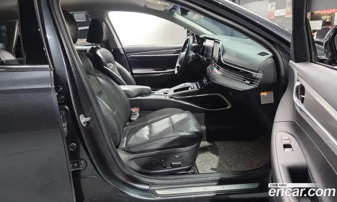 Hyundai Grandeur 2022 2.4 Автомат в Москве № 1290647, фото 10