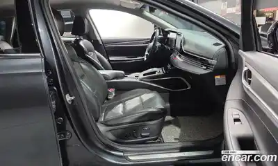 Hyundai Grandeur 2022 2.4 Автомат в Москве № 1290647, миниатюра 10