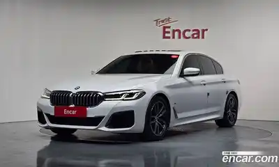 BMW 5-Series, 2022