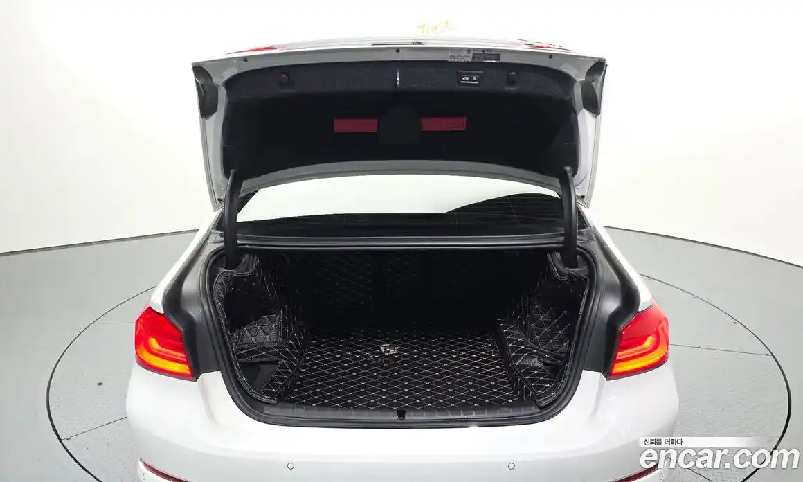 BMW 5-Series 2020 2.0 Автомат в Москве № 1290763, фото 20