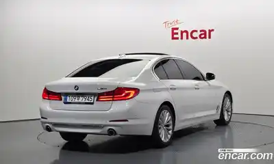 BMW 5-Series 2020 2.0 Автомат в Москве № 1290763, миниатюра 2