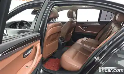 BMW 5-Series 2014 2.0 Автомат в Москве № 1290851, миниатюра 11