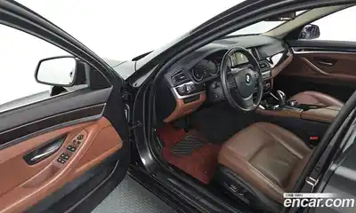 BMW 5-Series 2014 2.0 Автомат в Москве № 1290851, миниатюра 10