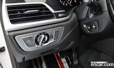 BMW 7-Series 2018 3.0 гидро в Москве № 1290856, миниатюра 12