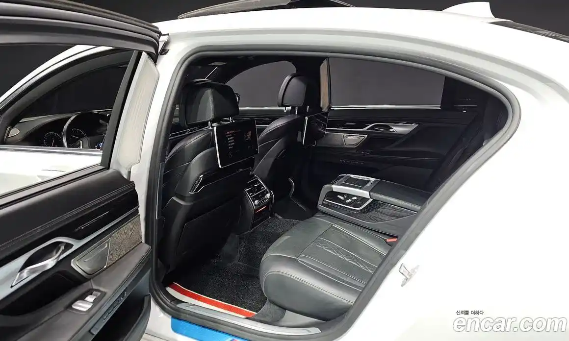 BMW 7-Series 2018 3.0 гидро в Москве № 1290856, фото 16