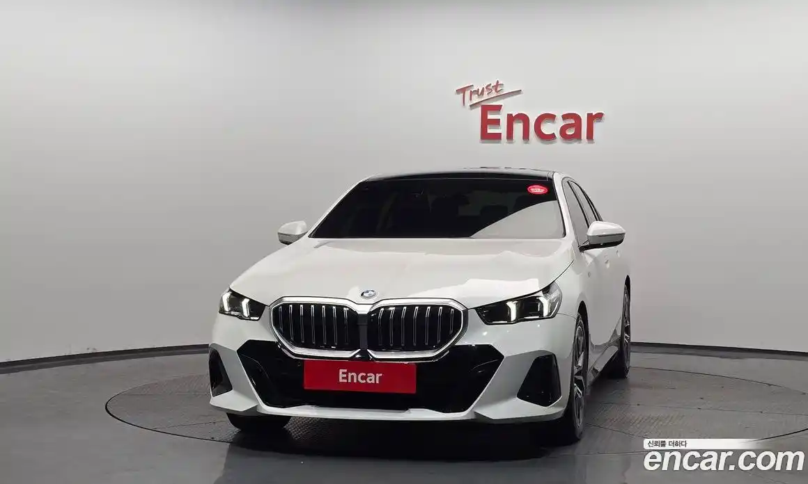 BMW 5-Series 2024 2.0 Автомат в Москве № 1291049, фото 3