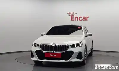 BMW 5-Series 2024 2.0 Автомат в Москве № 1291049, миниатюра 3