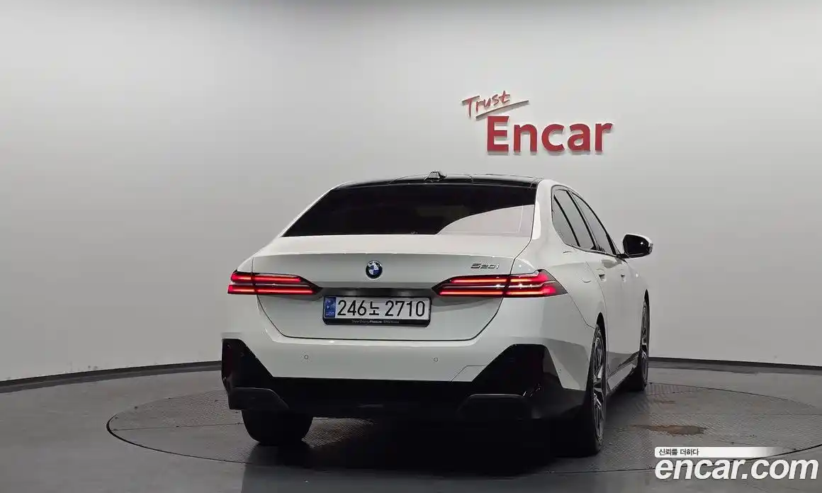 BMW 5-Series 2024 2.0 Автомат в Москве № 1291049, фото 4