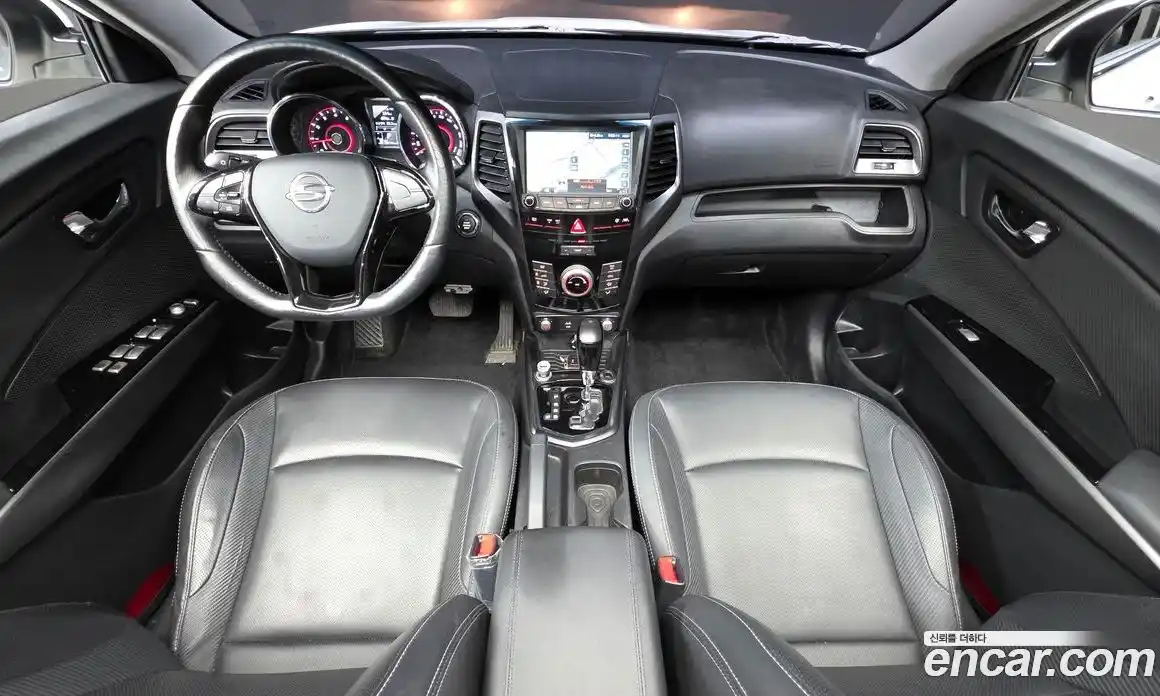 SsangYong TIBOLI 2017 1.6 Автомат в Москве № 1291215, фото 7