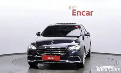 Mercedes-Benz E-Class 2022 2.0 гидро в Москве, миниатюра 3