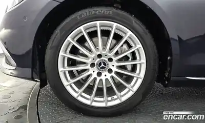 Mercedes-Benz E-Class 2022 2.0 гидро в Москве, миниатюра 5