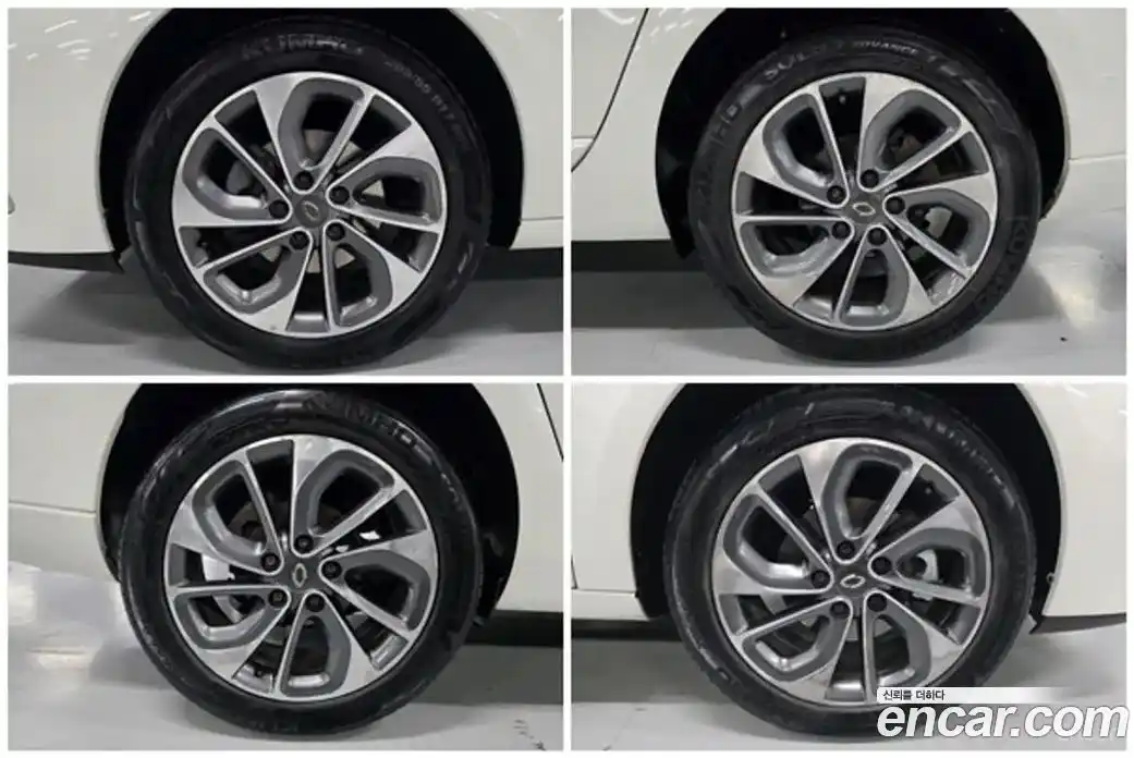 Renault SM3 2014 1.6 гидро в Москве № 1291367, фото 17