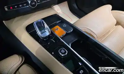 Volvo XC90 2022 2.0 гидро в Москве № 1292256, миниатюра 9