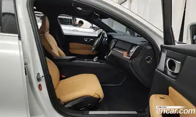 Volvo S60 2020 2.0 гидро в Москве № 1292346, миниатюра 11